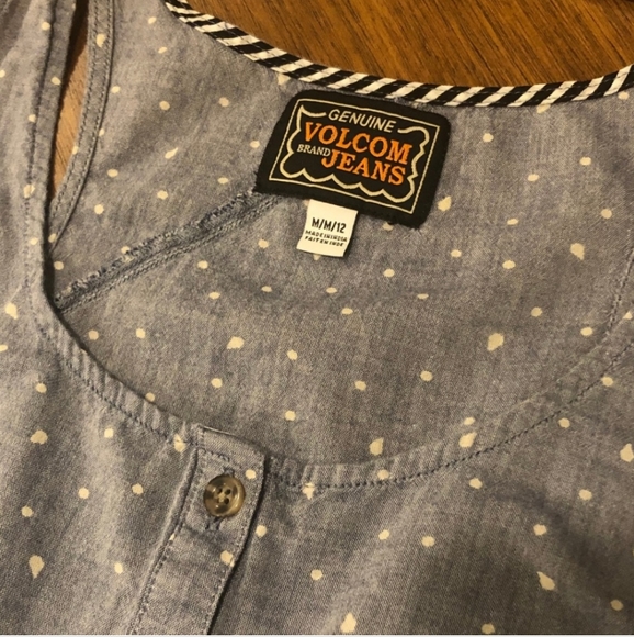 Volcom Racerback Tank Size M - Picture 4 of 5